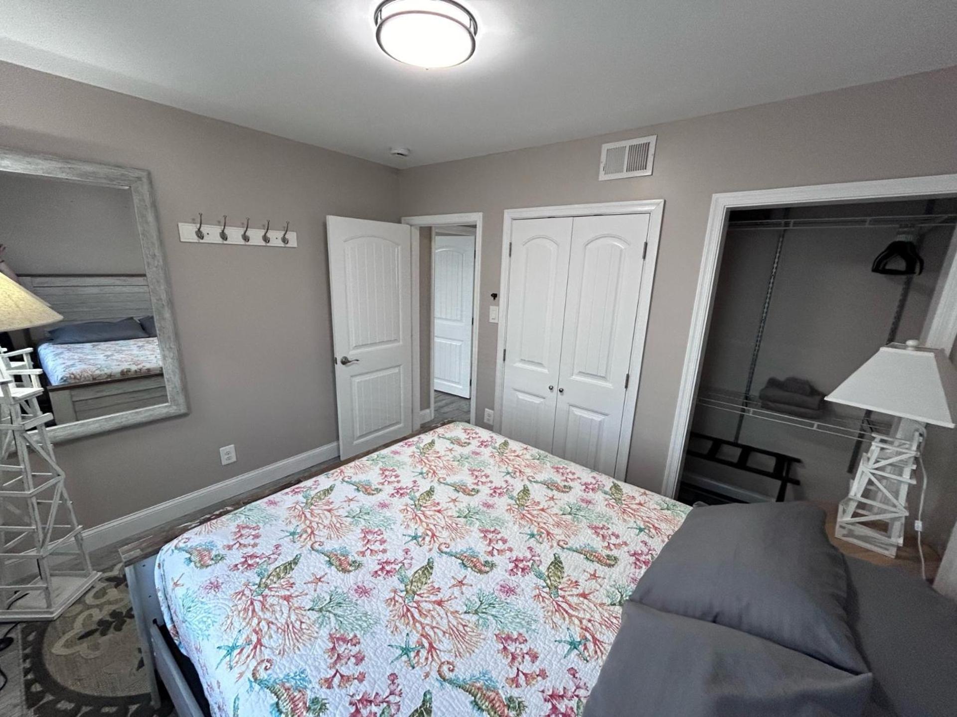 Beach Block Parking Modern Decor Porch Brigantine Exterior foto